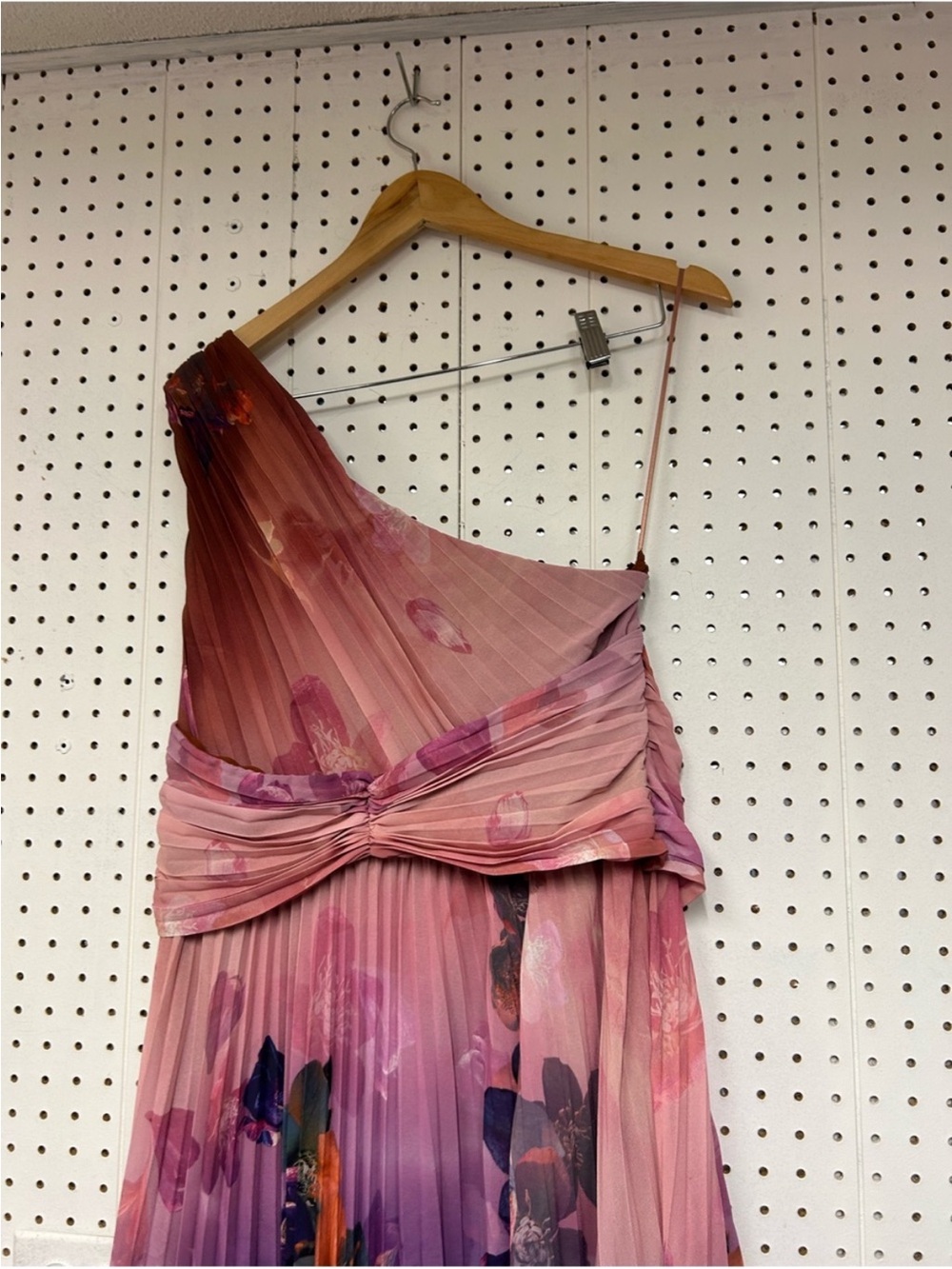 NWT- Karen Millen Pink to Purple Ombre One-Shoulder Pleated Gown- US 12 - Picture 12 of 12